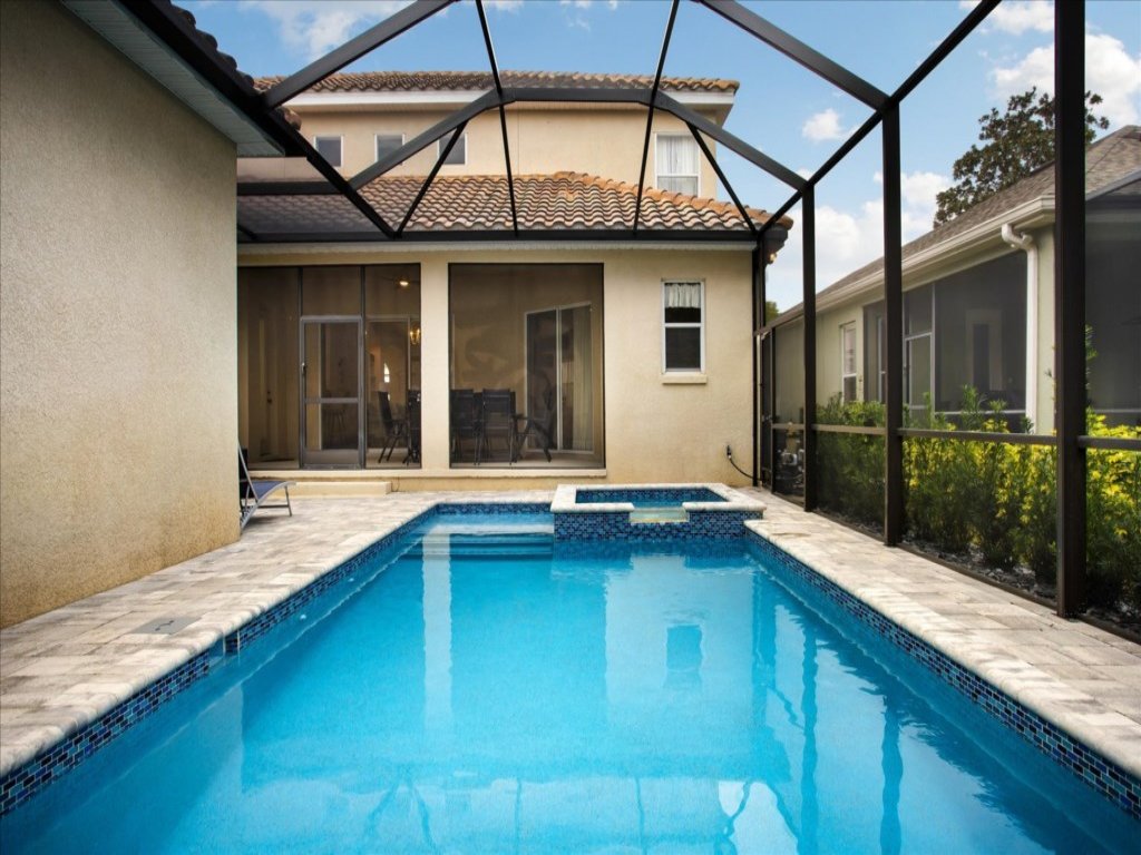 Beautiful 5 Bed Pool Home in Reunion Vacation Rental in Reunion - RedAwning