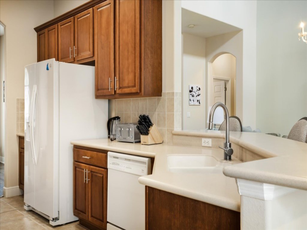 Beautiful 5 Bed Pool Home in Reunion Vacation Rental in Reunion - RedAwning