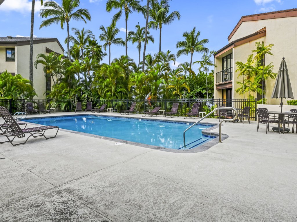 Country Club Villas#326 Vacation Rental in Kailua Kona - RedAwning