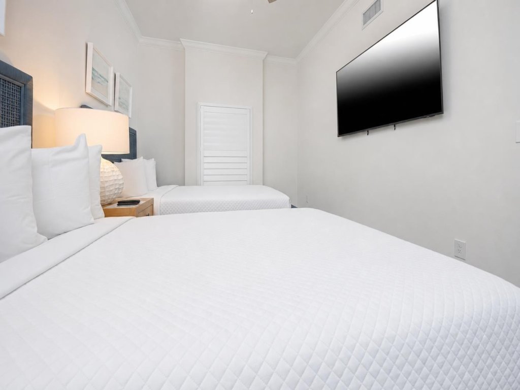 Phoenix Gulf Towers 2308 Vacation Rental in Orange Beach - RedAwning