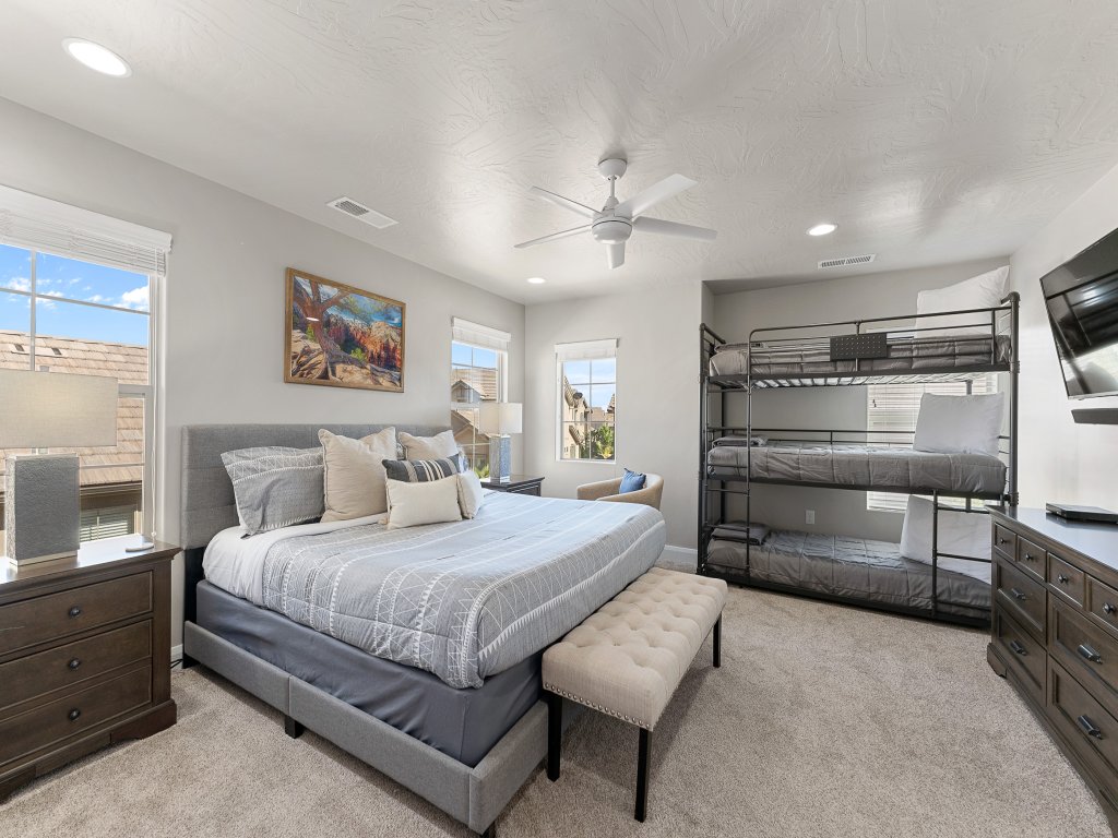 Haven in the Sand Vacation Rental in Utah - RedAwning