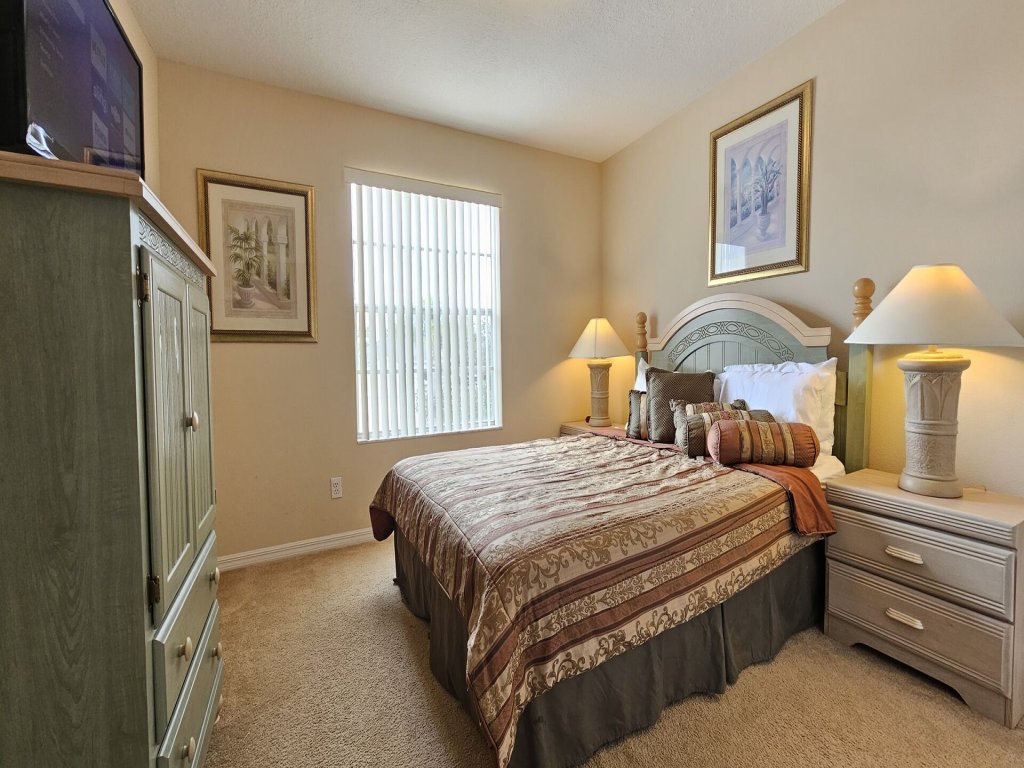 CP938OD 5 Bed Calabay Parc Vacation Rental in Davenport - RedAwning