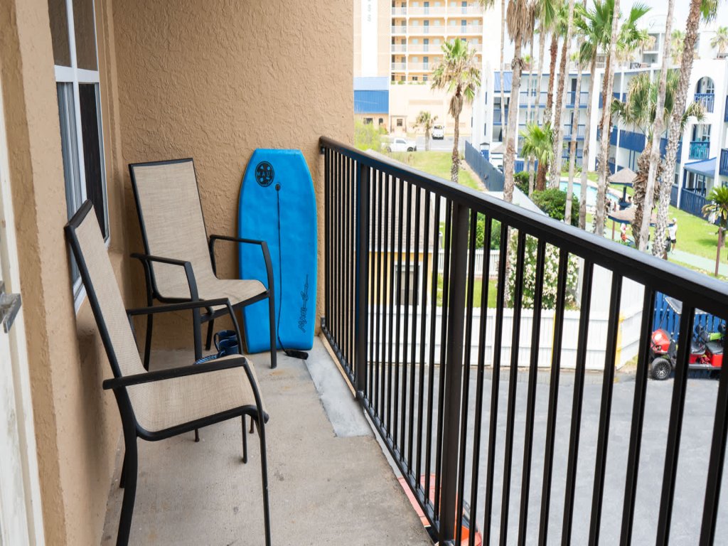 Near Beach " Updated " Pool & Hot Tub Vacation Rental in South Padre Island - RedAwning