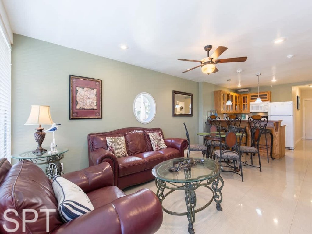 "Beachfront Resort & Pools " Great Family Space Vacation Rental in South Padre Island - RedAwning