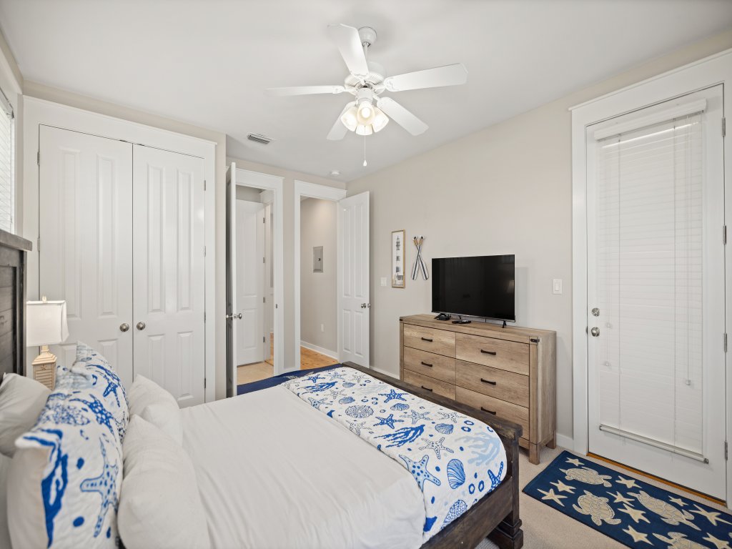 1317 Laurel Grove Vacation Rental in Miramar Beach - RedAwning