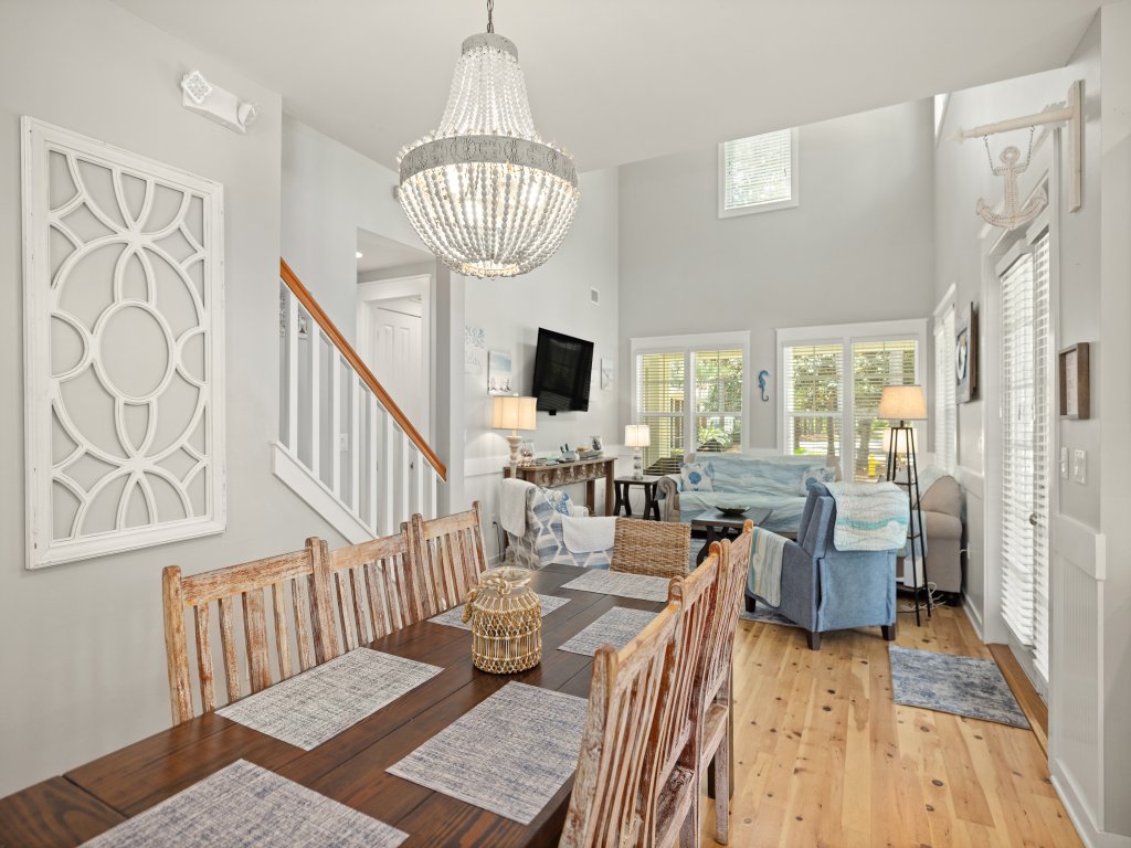 1317 Laurel Grove Vacation Rental in Miramar Beach - RedAwning
