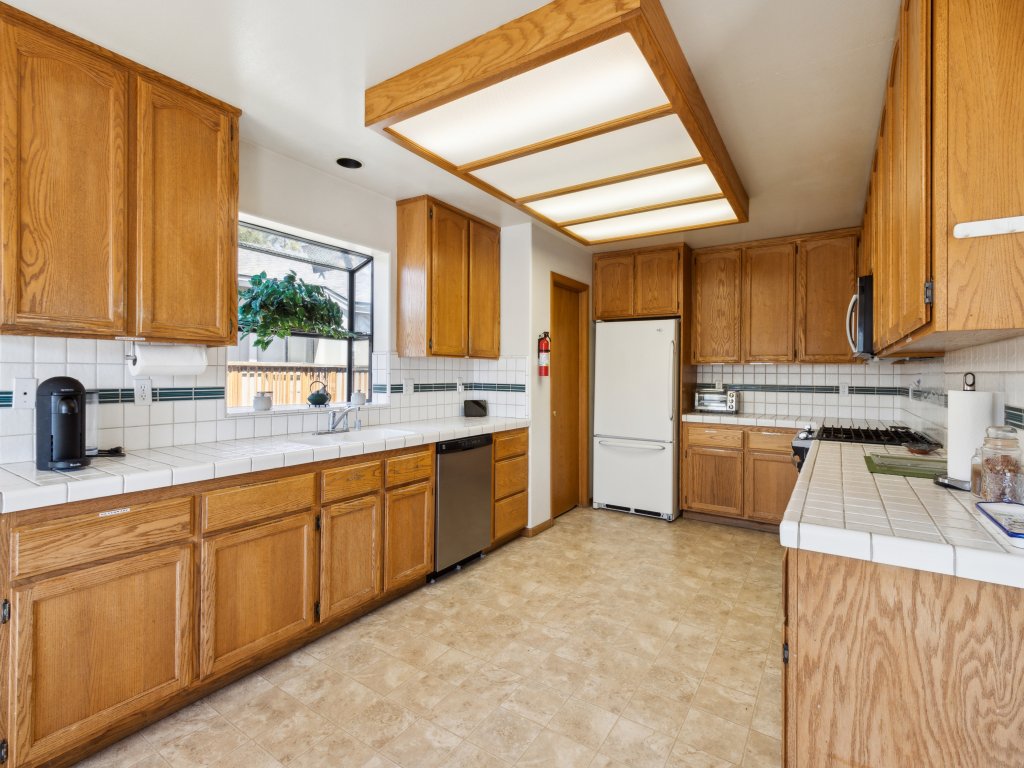 Tranquil Tahoe Retreat with Hot Tub Vacation Rental in California - RedAwning