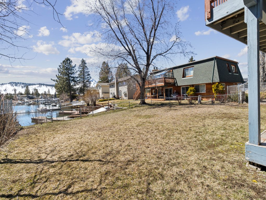 Tranquil Tahoe Retreat with Hot Tub Vacation Rental in California - RedAwning