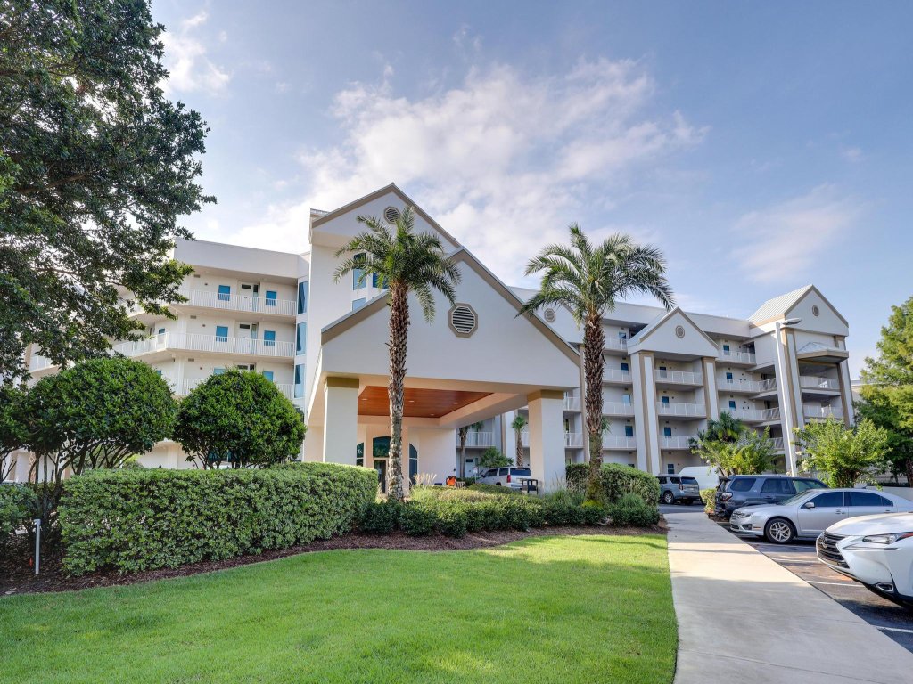 The Moorings 103 Vacation Rental in Orange Beach - RedAwning