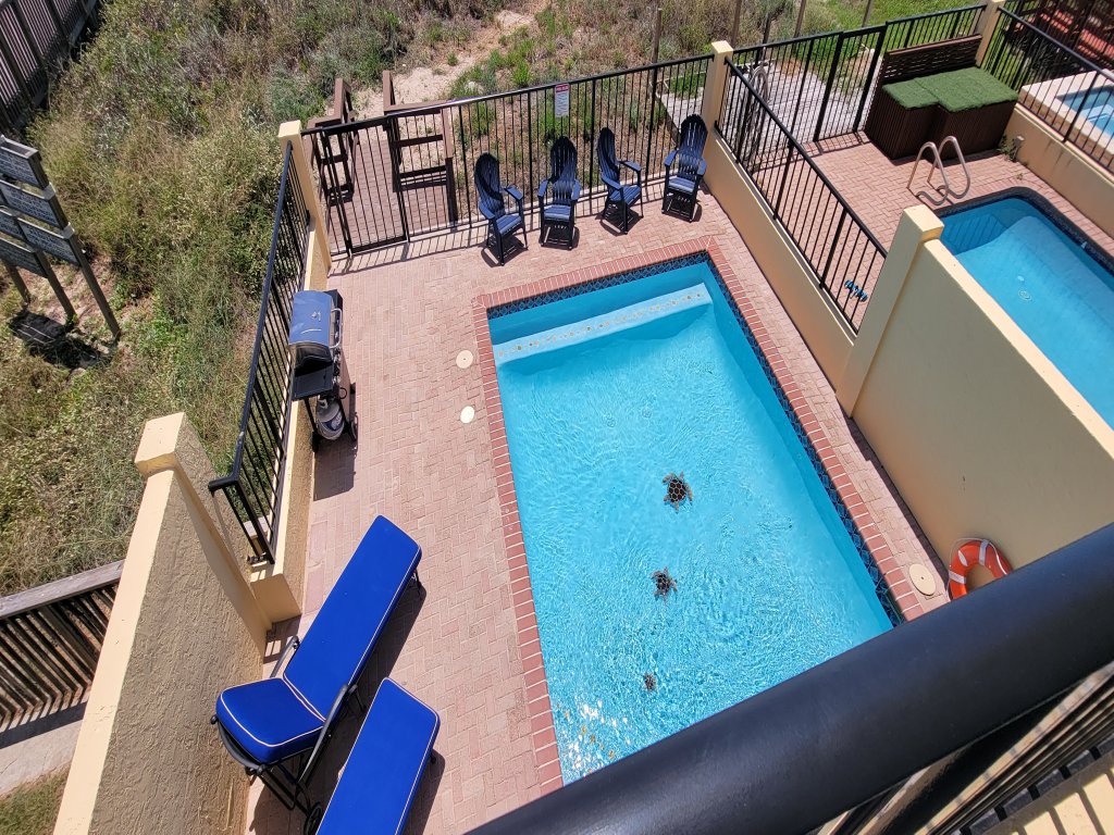 4020 Gulf Blvd (Chris' Beach House) Vacation Rental in South Padre Island - RedAwning