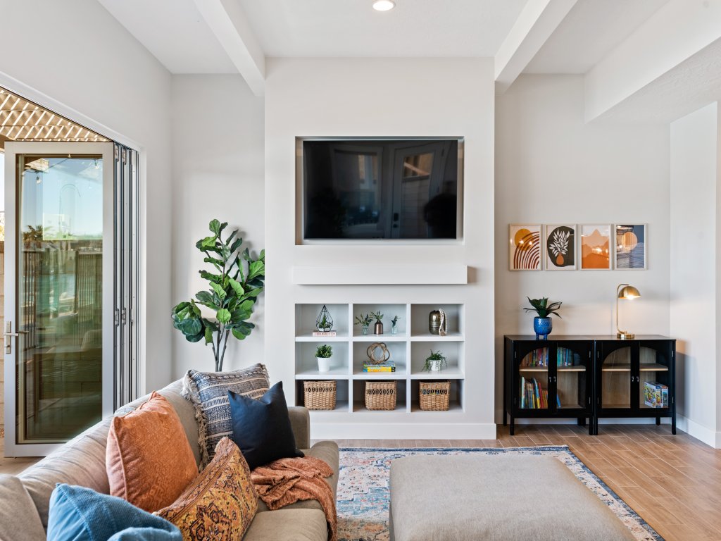 Persian Bliss Vacation Rental in St. George - RedAwning
