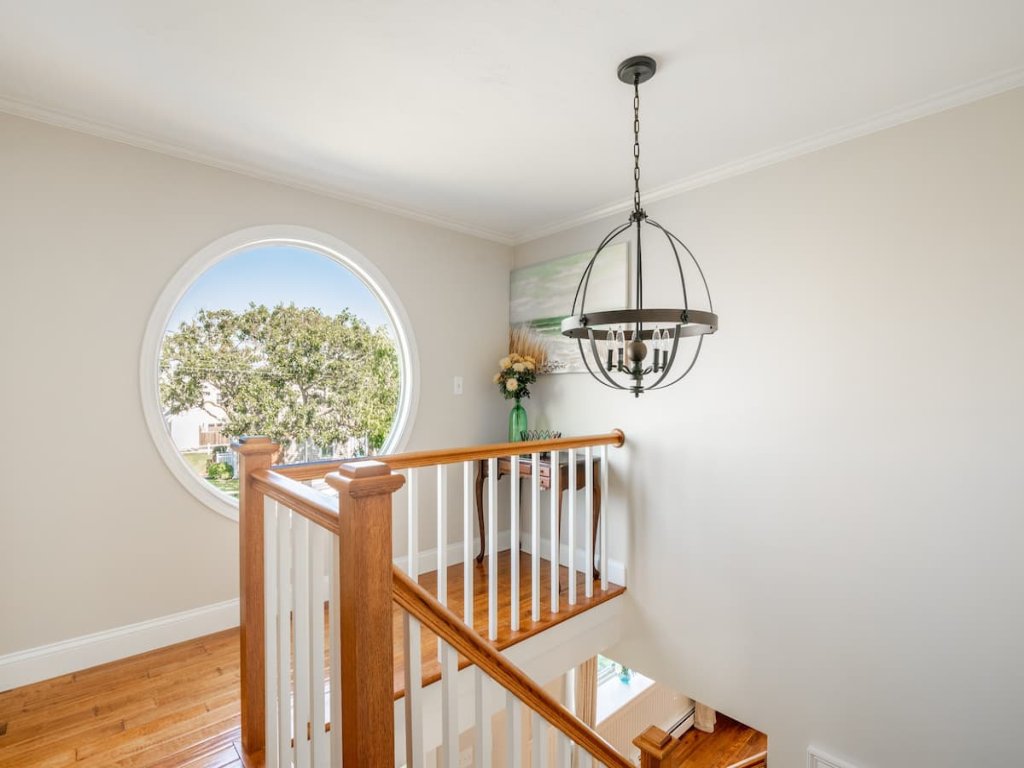 Immaculate Waterfront Beach House Vacation Rental in Massachusetts - RedAwning