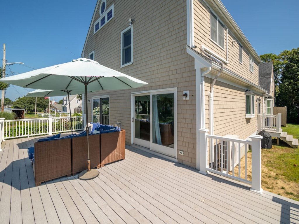 Immaculate Waterfront Beach House Vacation Rental in Massachusetts - RedAwning
