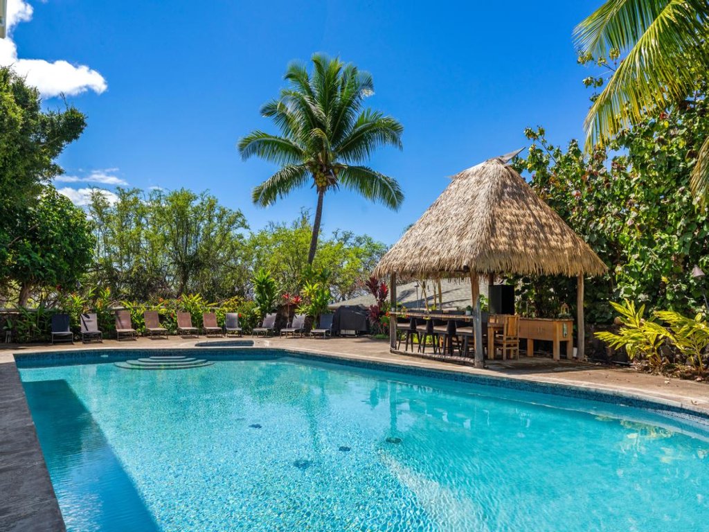 Big Island Aloha Pearl House Vacation Rental in Hawaii - RedAwning