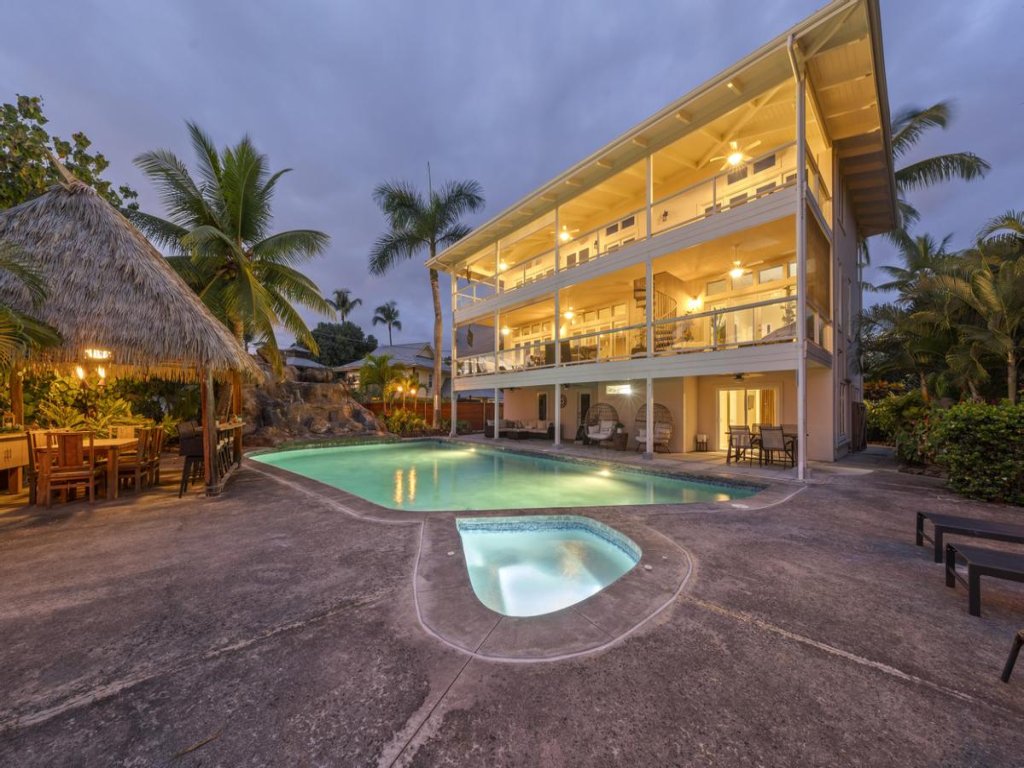 Big Island Aloha Pearl House Vacation Rental in Hawaii - RedAwning