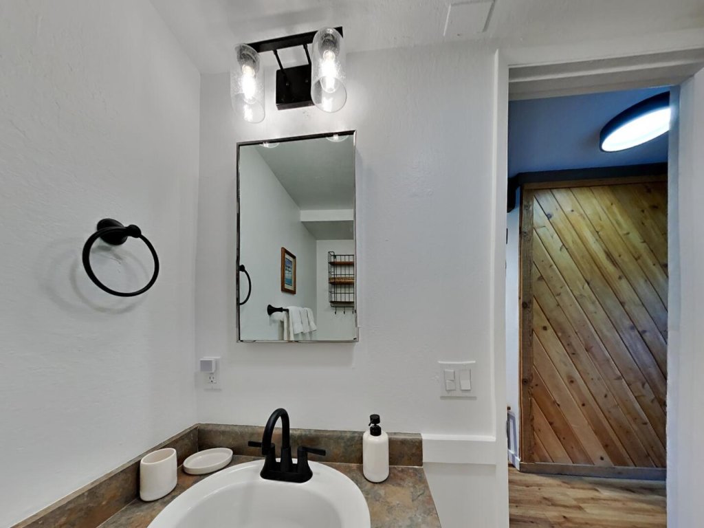 Spacious Slopeside Location (Unit 542 at 1849) Vacation Rental in Mammoth Lakes - RedAwning