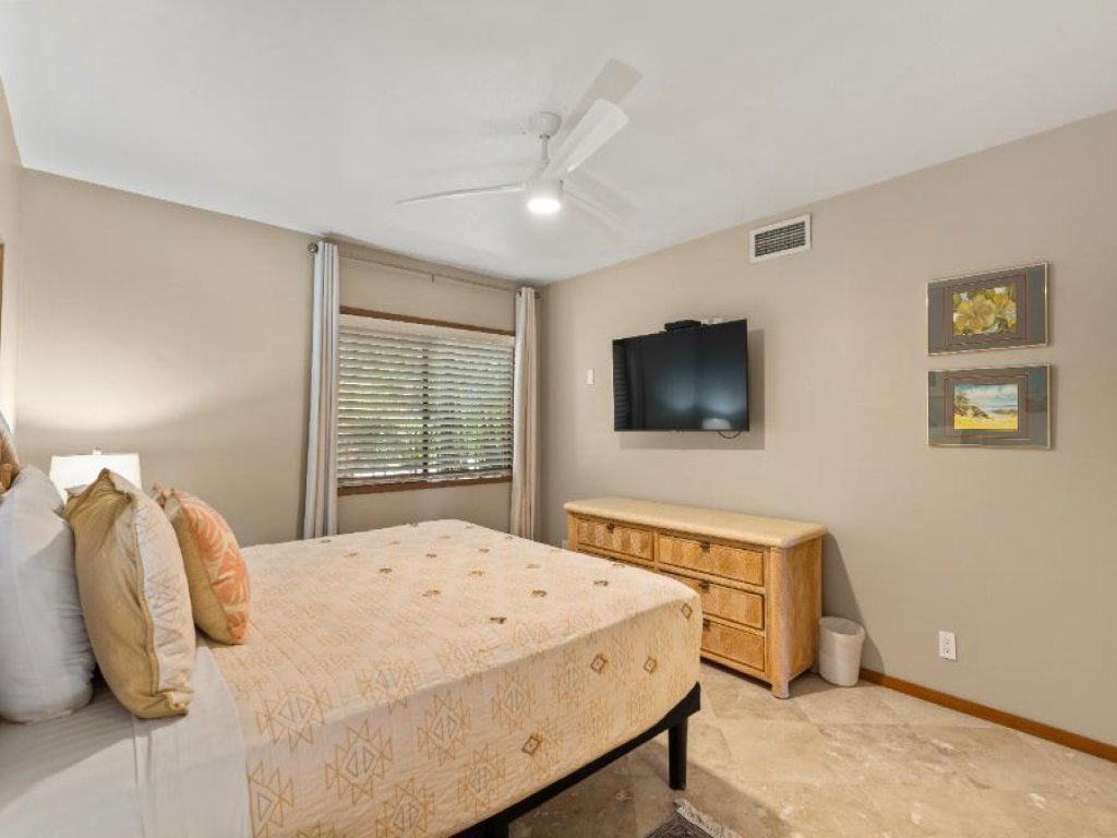 MAKENA SURF, #G-103 Vacation Rental in Hawaii - RedAwning