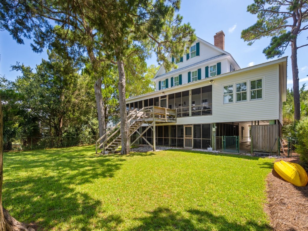 Kitchens Creek Vacation Rental in South Carolina - RedAwning