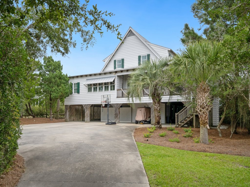 Kitchens Beach House Vacation Rental in South Carolina - RedAwning