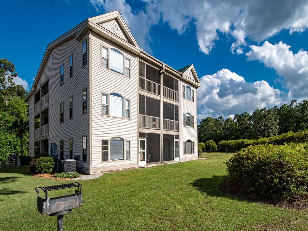 55C Anchors Away at True Blue Vacation Rental in Pawleys Island - RedAwning