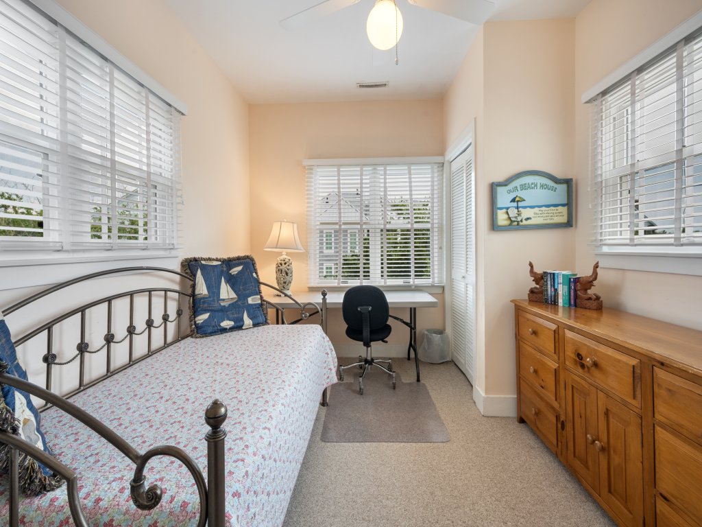 Ford in DeBordieu Colony Vacation Rental in South Carolina - RedAwning