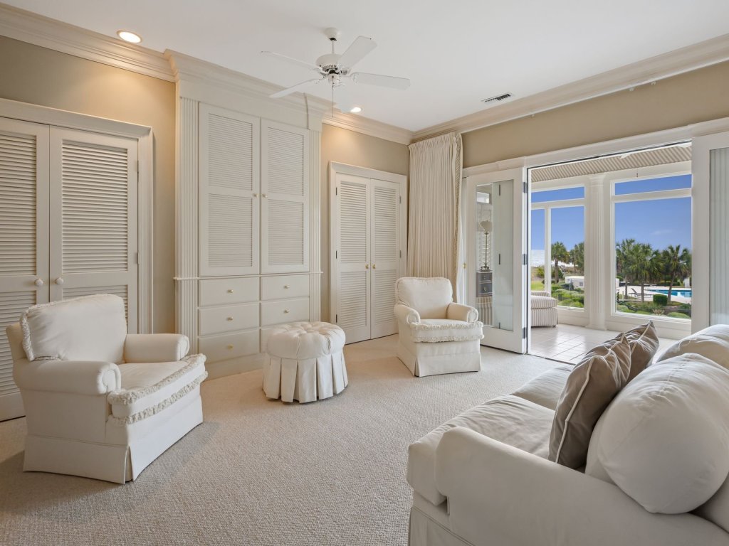 Ocean Escape Vacation Rental in South Carolina - RedAwning