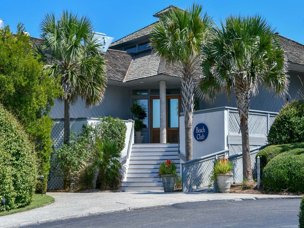 Sue's Way Vacation Rental in South Carolina - RedAwning