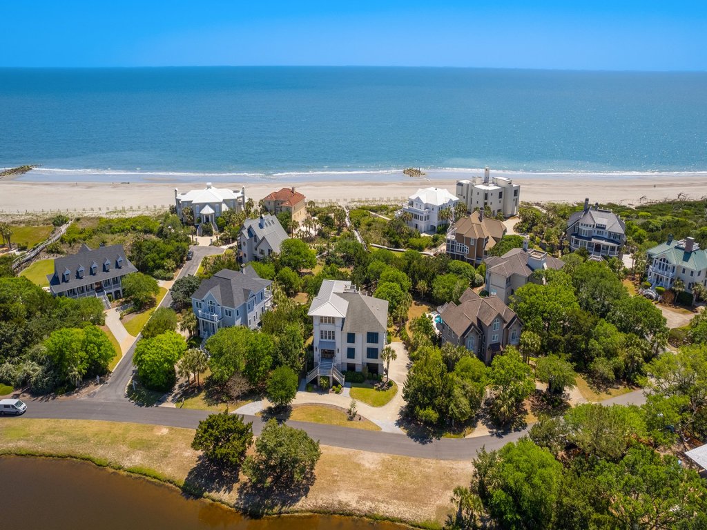 Pearce Chateau Vacation Rental in South Carolina - RedAwning