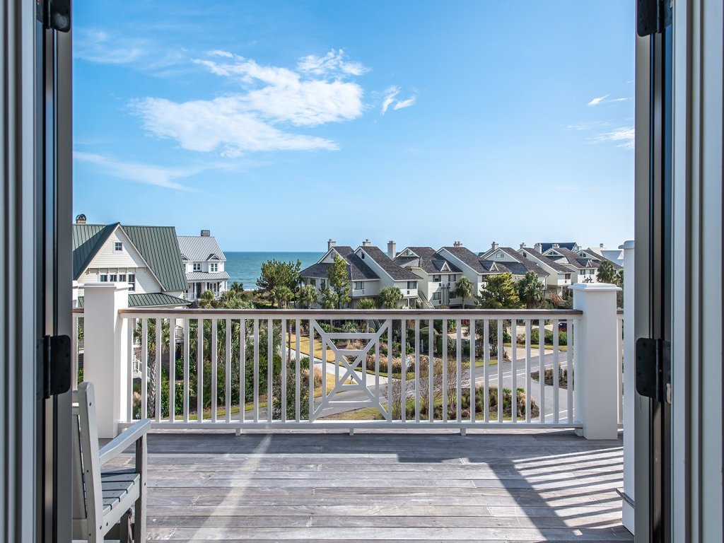 TennesSea House Vacation Rental in South Carolina - RedAwning