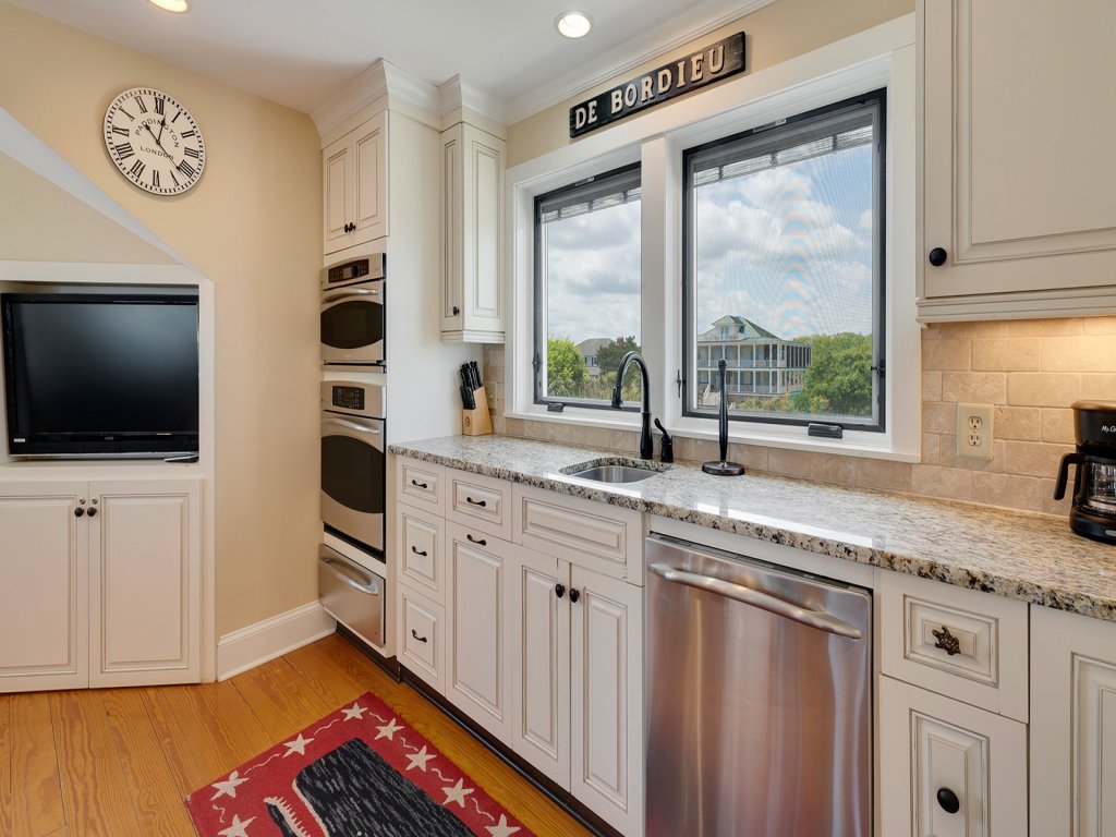We Shell Sea Vacation Rental in South Carolina - RedAwning