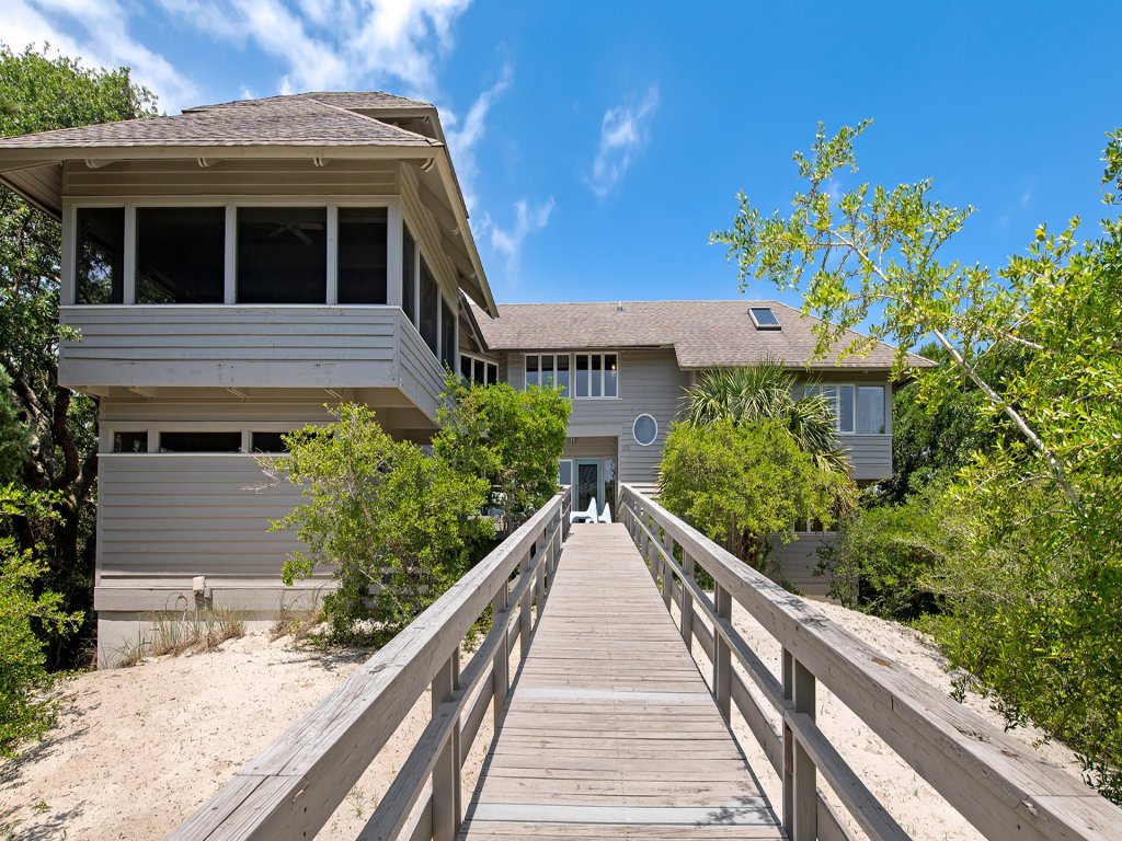 The Nautilus Vacation Rental in South Carolina - RedAwning