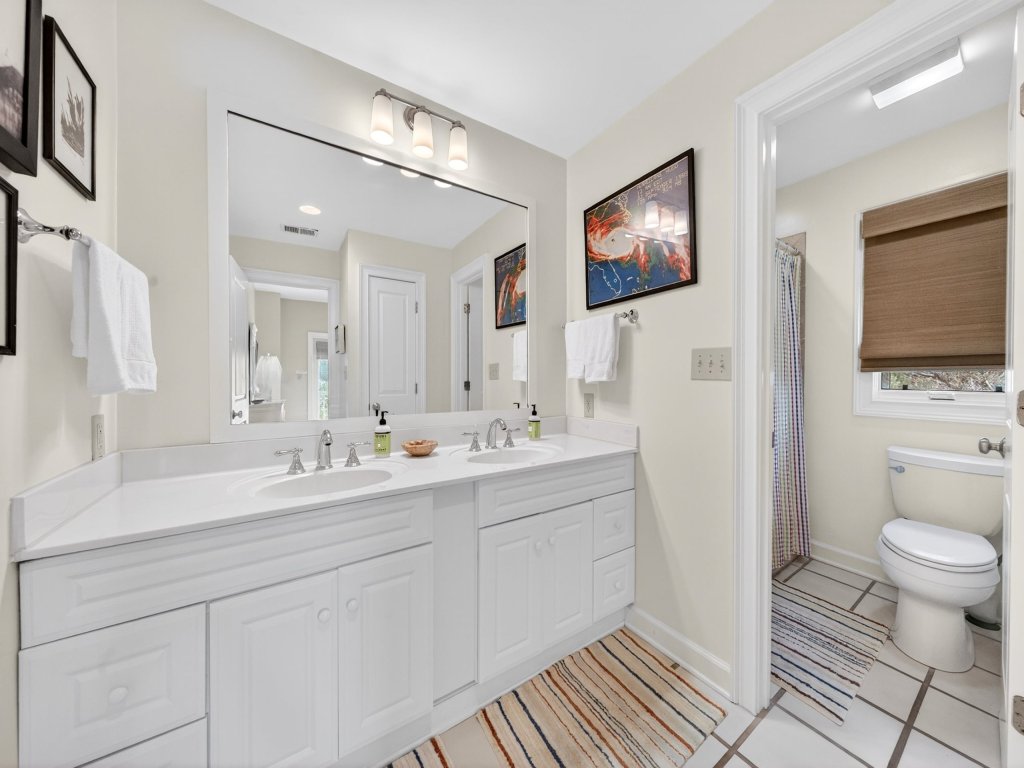 Maison Blanche Vacation Rental in South Carolina - RedAwning