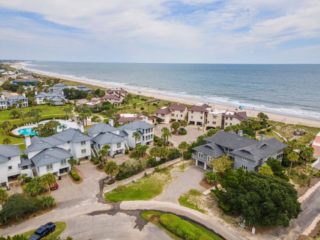 Southern Dunes Vacation Rental in South Carolina - RedAwning