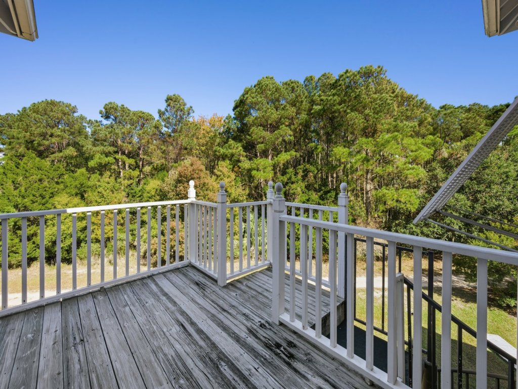 Sunny Dunes Vacation Rental in South Carolina - RedAwning