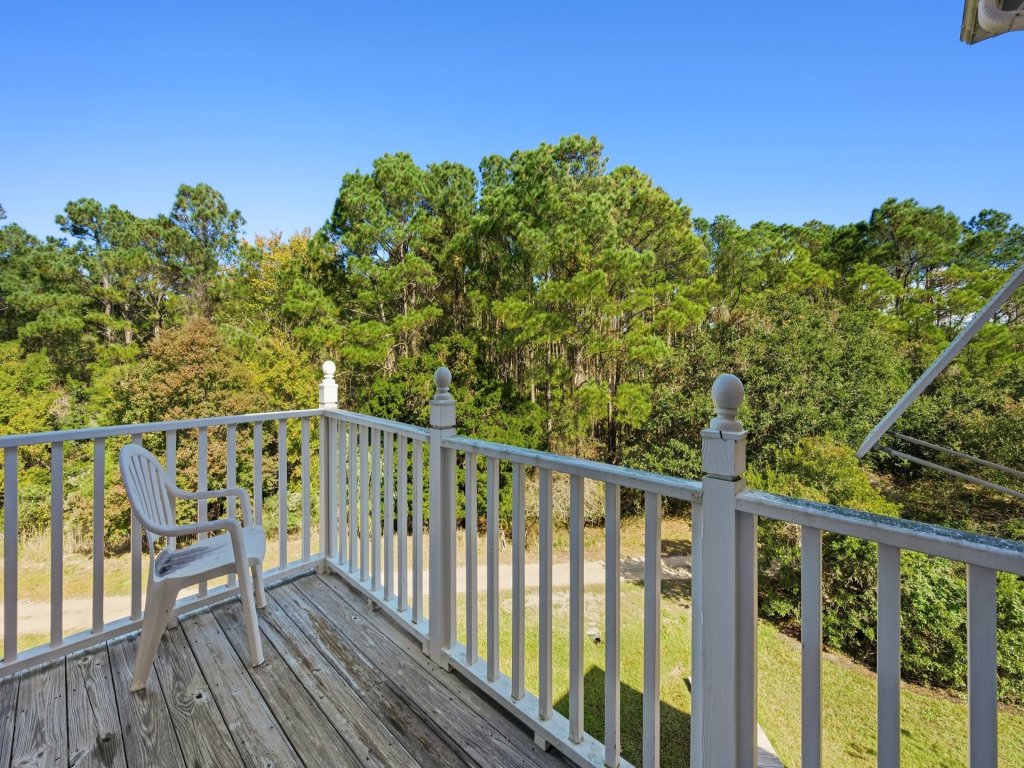 Sunny Dunes Vacation Rental in South Carolina - RedAwning
