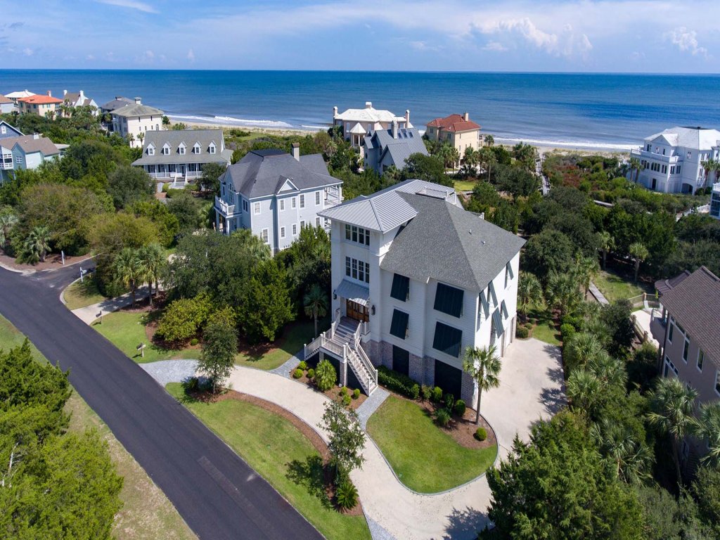 Oceana Verde Vacation Rental in South Carolina - RedAwning