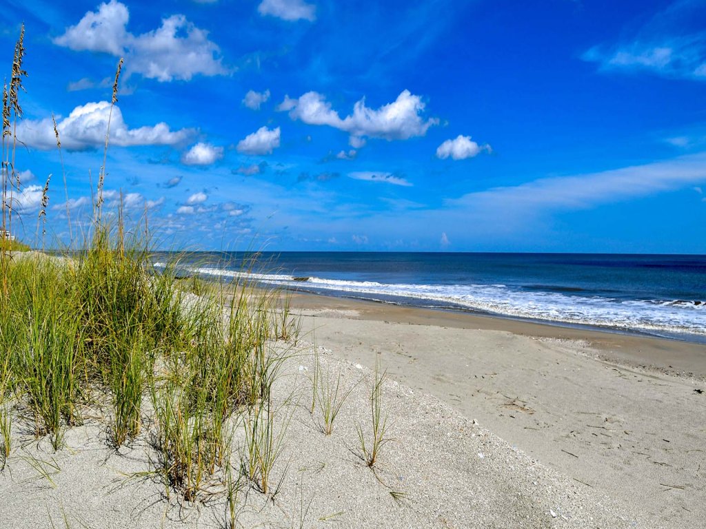 Oceana Verde Vacation Rental in South Carolina - RedAwning