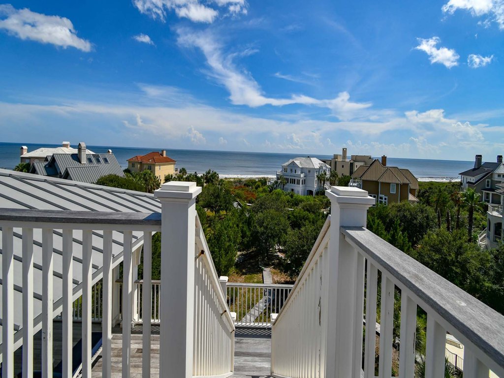 Oceana Verde Vacation Rental in South Carolina - RedAwning
