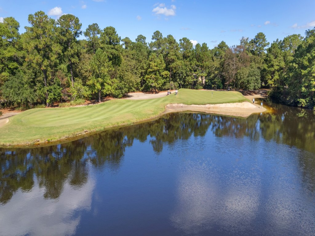 10G Birdies on 17 Vacation Rental in Pawleys Island - RedAwning