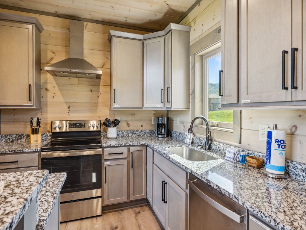 Peaceful Pastures Vacation Rental in Sevierville - RedAwning