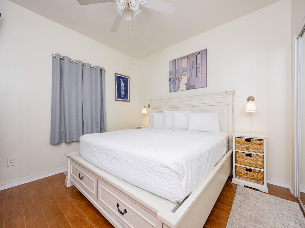 Romar Lakes 103A Vacation Rental in Orange Beach - RedAwning