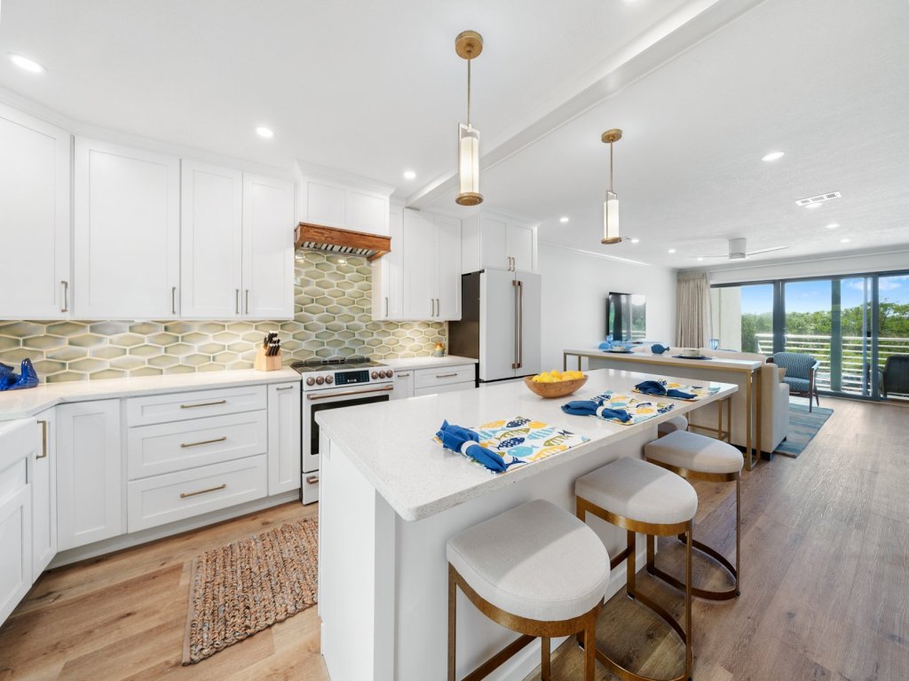 30A Hideaway Vacation Rental in Inlet Beach - RedAwning