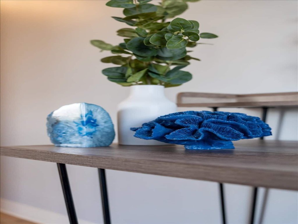 Unit 322: Life From Above (The Blue Room) Vacation Rental in New Hampshire - RedAwning