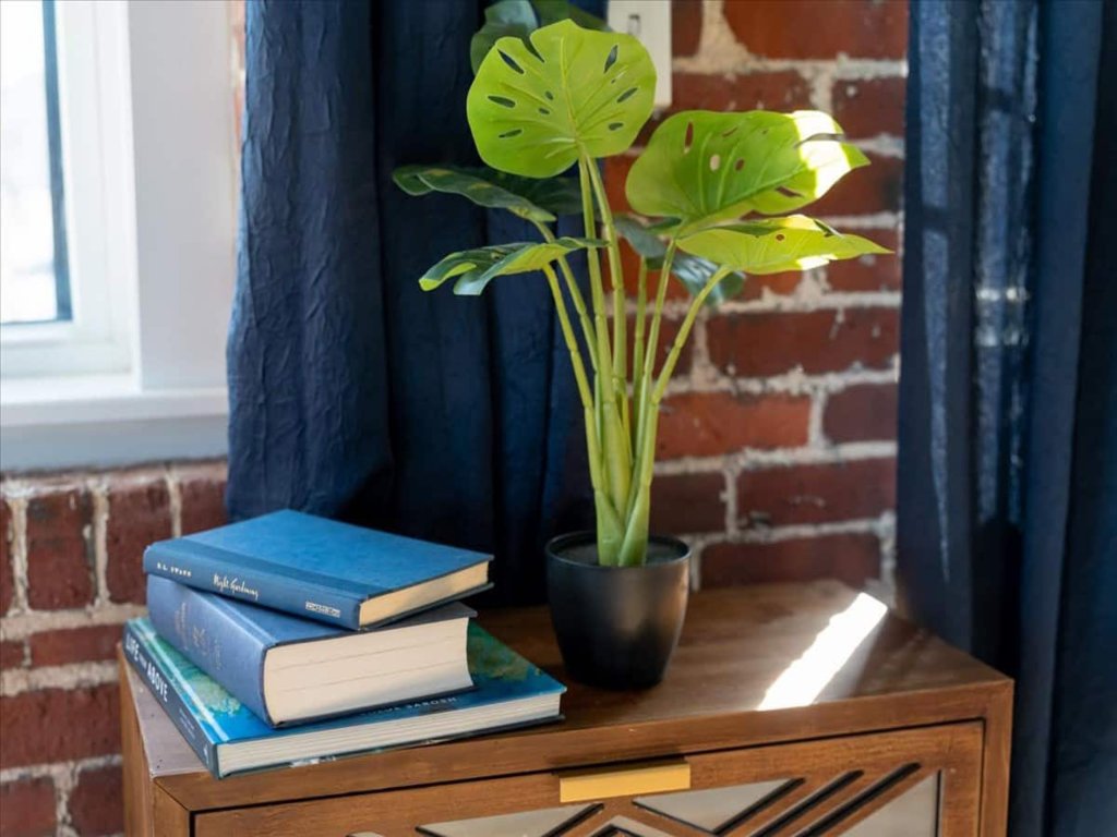 Unit 322: Life From Above (The Blue Room) Vacation Rental in New Hampshire - RedAwning