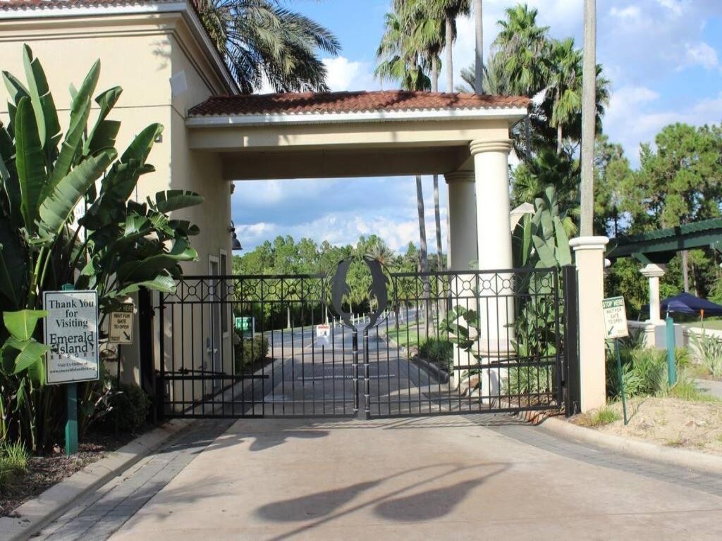 Private Pool  Close to Disney Lg Hm Slps 8 Vacation Rental in Kissimmee - RedAwning