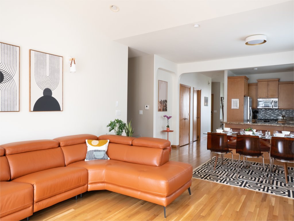 FIFA 2026 3BR + Daybed Midway | Near Seattle & Vancouver Vacation Rental in Washington - RedAwning