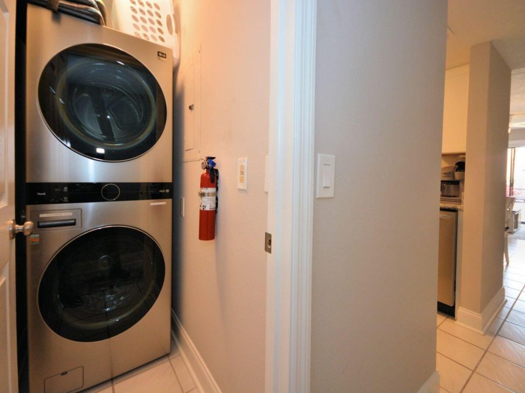 Beachside Bliss I On the Beach I Free Activities Vacation Rental in Florida - RedAwning