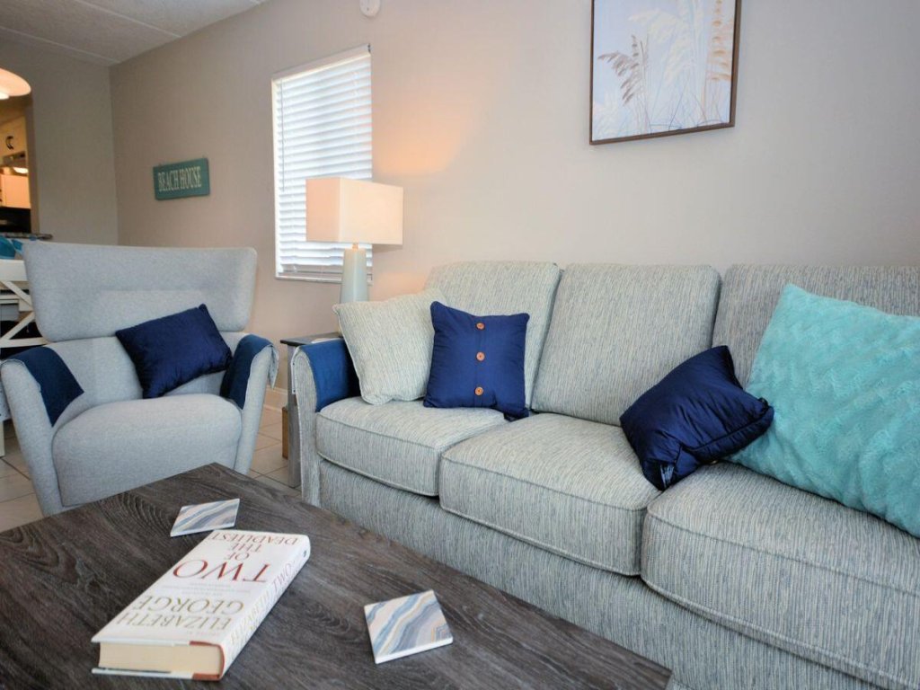 Beachside Bliss I On the Beach I Free Activities Vacation Rental in Florida - RedAwning