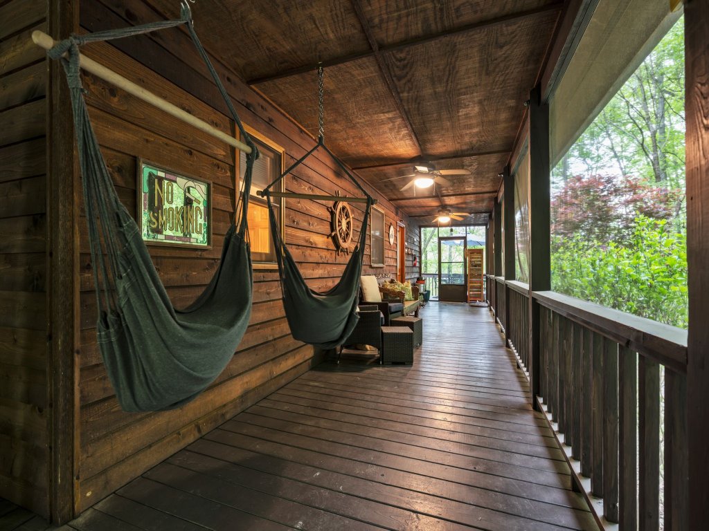Lakefront Cabin Bordering Nat Park w/ Hot Tub! Vacation Rental in North Carolina - RedAwning