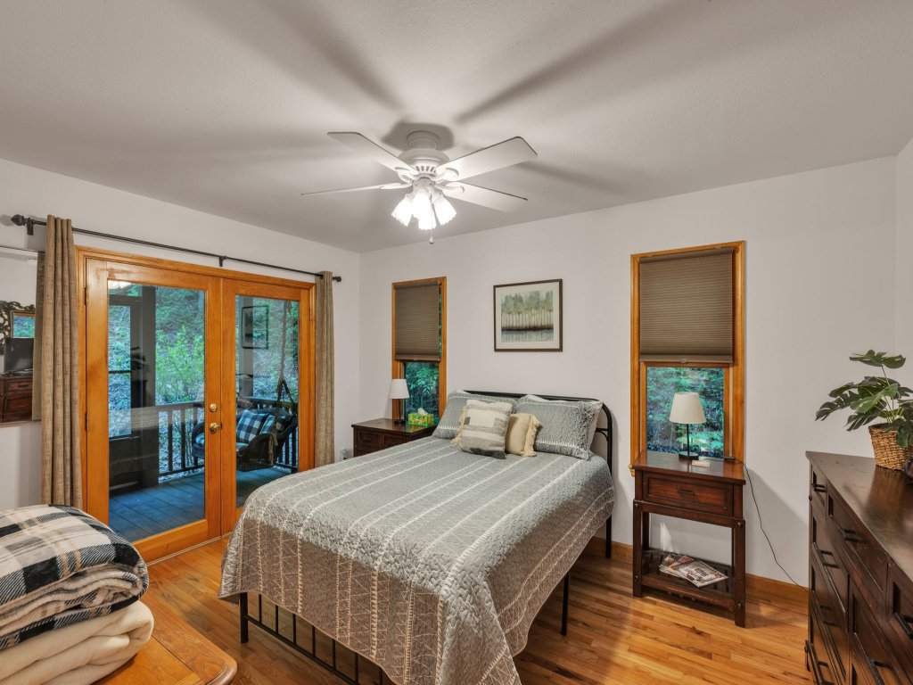 Lakefront Cabin Bordering Nat Park w/ Hot Tub! Vacation Rental in North Carolina - RedAwning